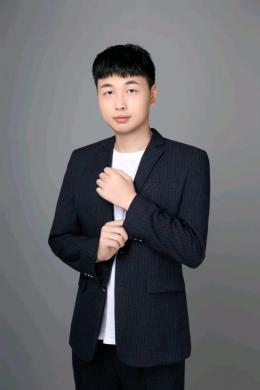 姚潇